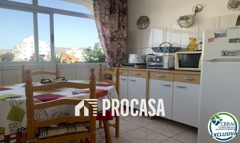 Wohnung zu verkaufen Roses, Girona. Ref: 2952. FINCAS PROCASA