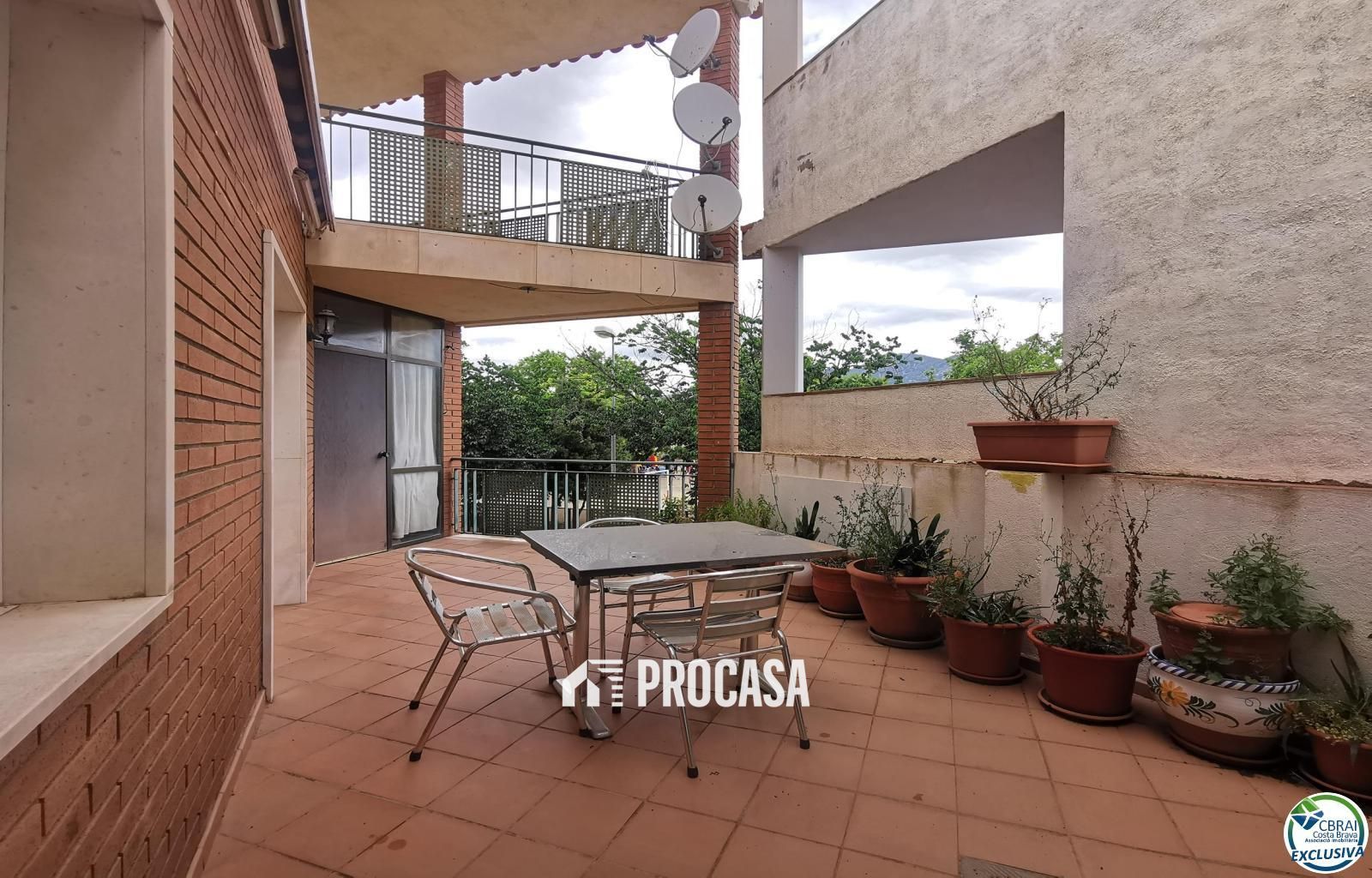 Maison de Ville en vente Roses, Girona. Ref: 3379. FINCAS PROCASA