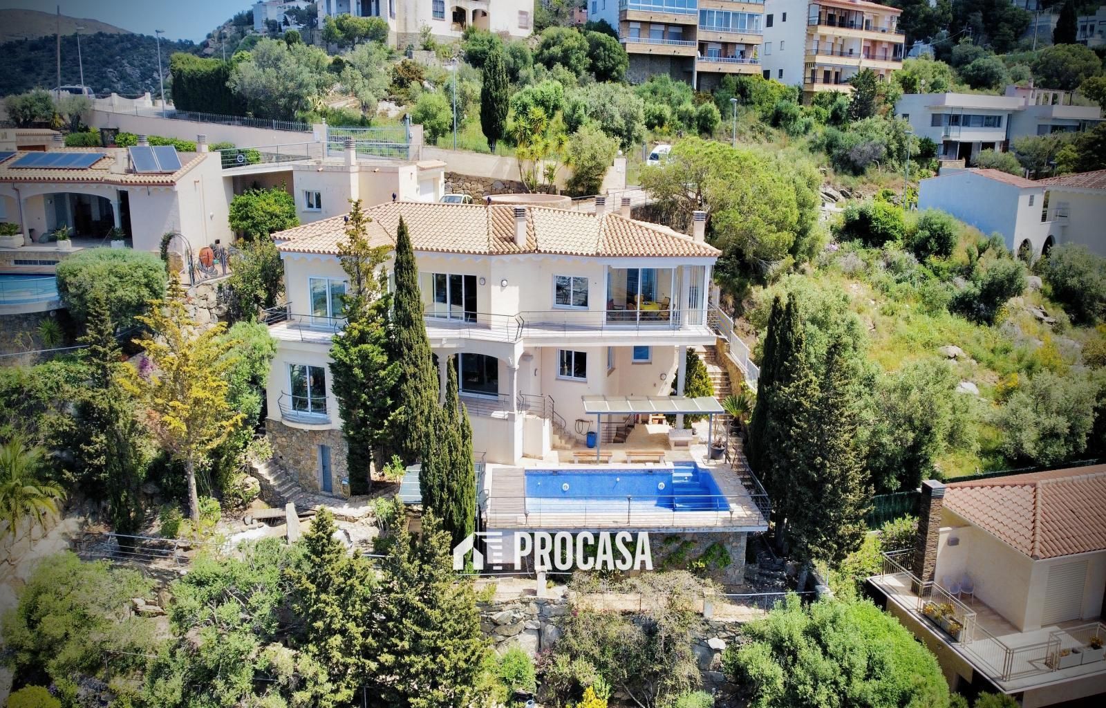 Maison de Ville en vente Roses, Girona. Ref: 3809. FINCAS PROCASA