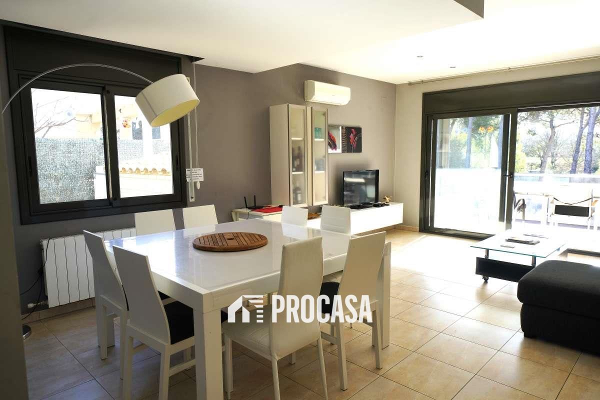 Maison de Ville en vente Roses, Girona. Ref: 3841. FINCAS PROCASA