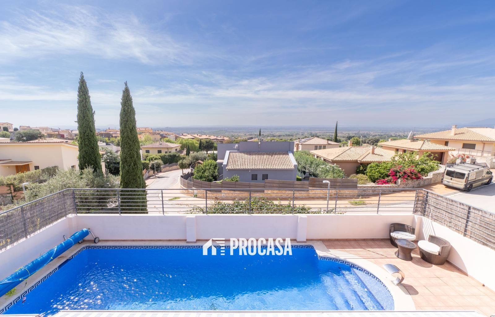 Maison de Ville en vente Palau-Saverdera, Girona. Ref: 3969. FINCAS PROCASA