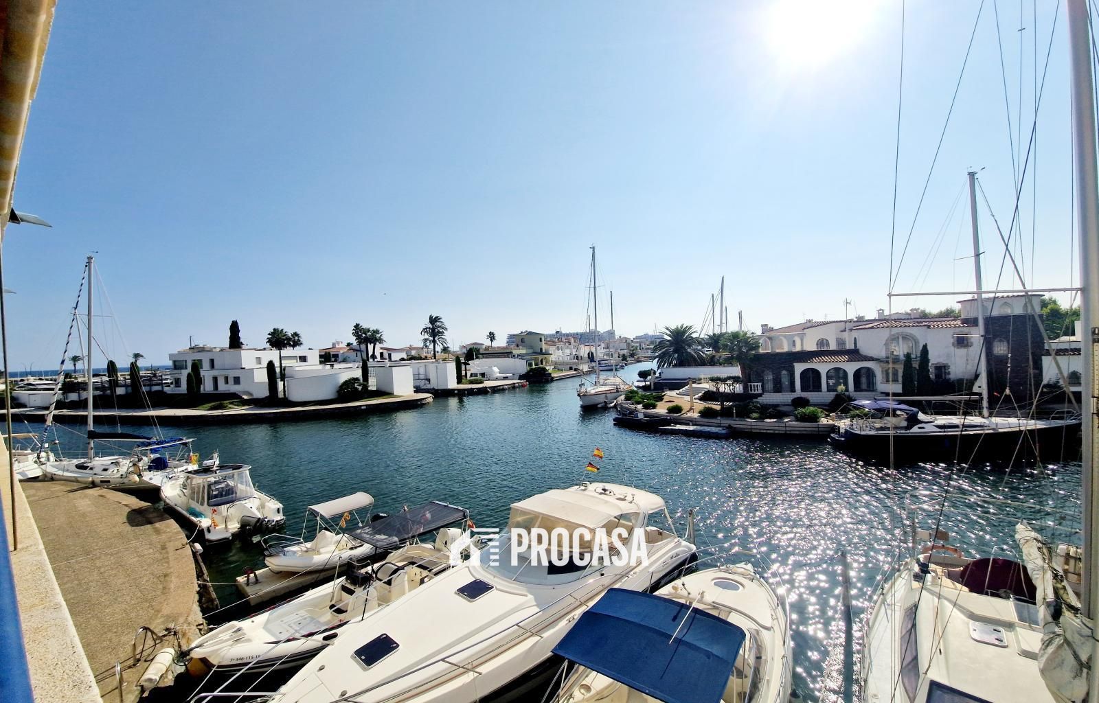 Wohnung zu verkaufen Empuriabrava, Girona. Ref: 3976. FINCAS PROCASA