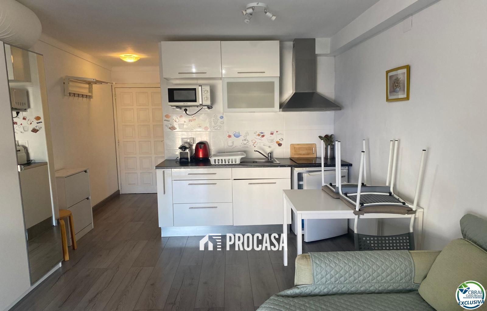 Wohnung zu verkaufen Empuriabrava, Girona. Ref: 4011. FINCAS PROCASA