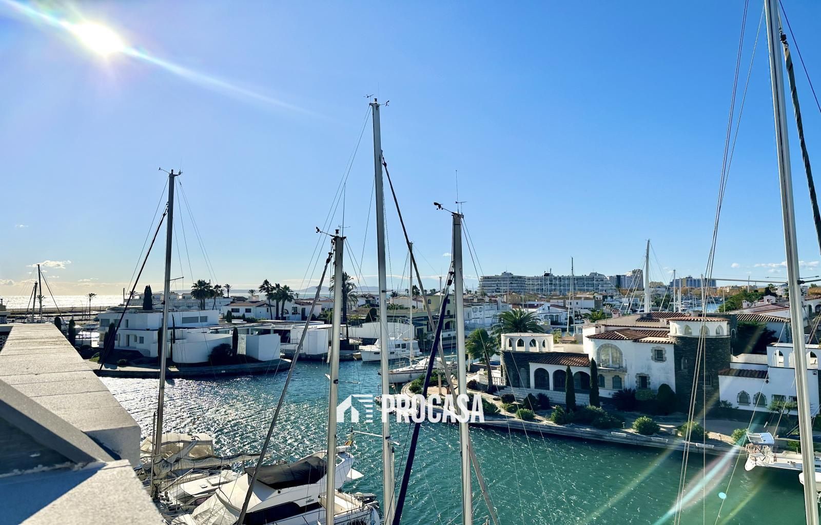 Wohnung zu verkaufen Empuriabrava, Girona. Ref: 4084. FINCAS PROCASA