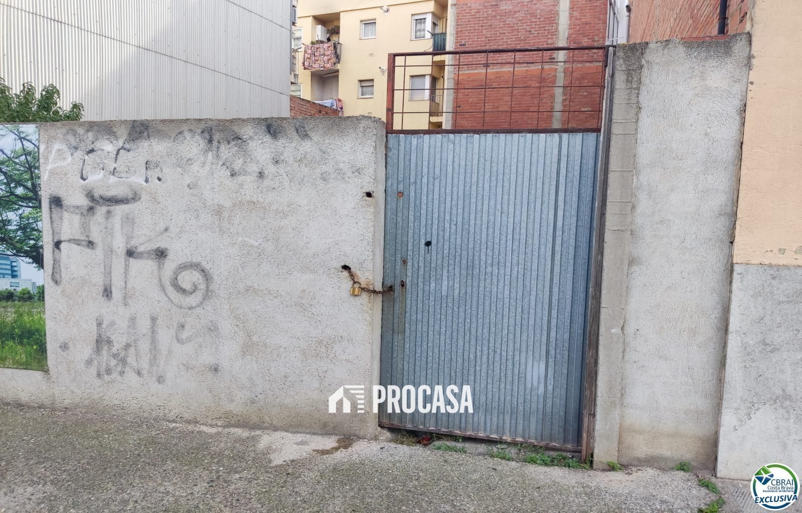 Grundstück zu verkaufen Figueres, Girona. Ref: 4085. FINCAS PROCASA