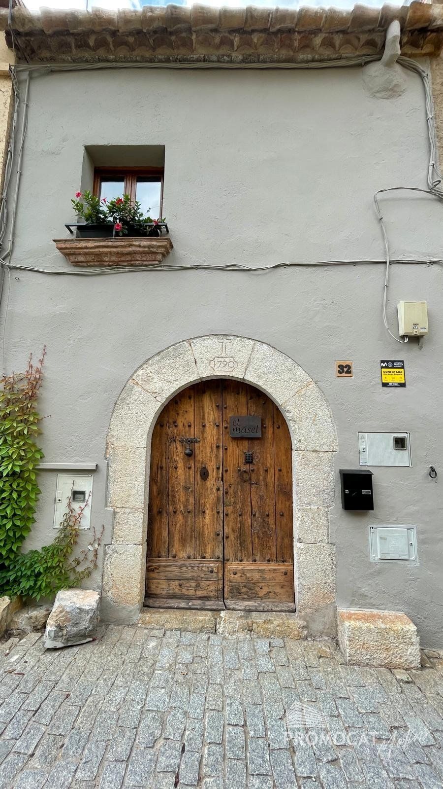 Encantadora casa rústica con elegancia moderna en el corazón de Collbató - Foto 5