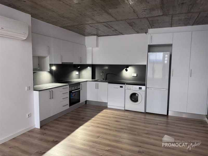 Local comercial en venta Esplugues de Llobregat, Barcelona. Ref: 2315. Promocat Indus