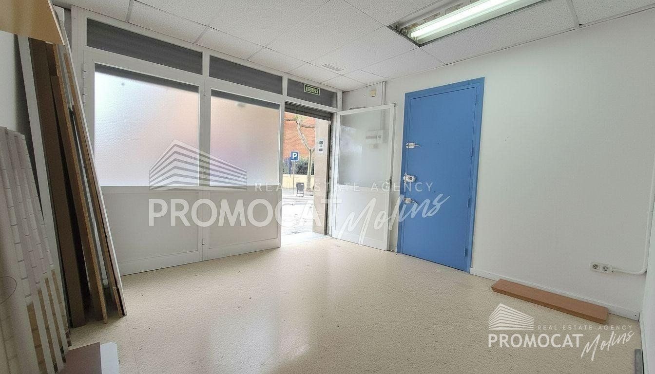 Local comercial en venta – Calle Sever Ochoa, Esplugues de Llobregat - Foto 3