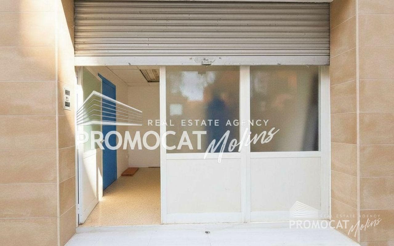 Local comercial en venta – Calle Sever Ochoa, Esplugues de Llobregat - Foto 4