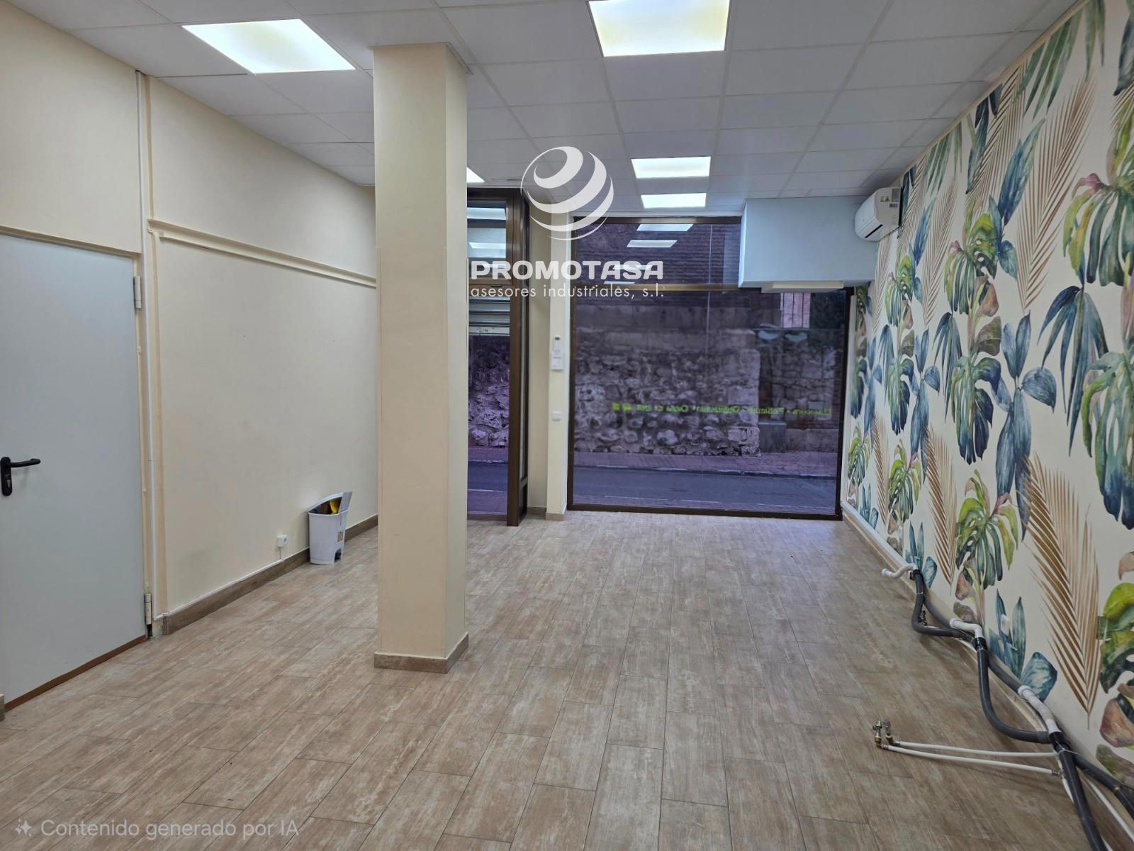 COMMERCIAL PREMISES LOCATED IN THE MOST TRAFFIC AREA OF THE POPULATION - Foto 3
