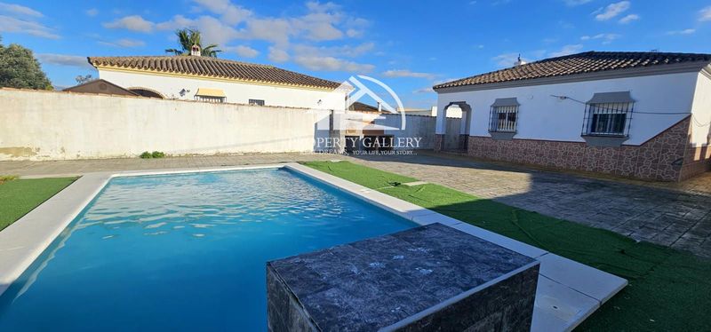Chalet Independiente en venta Chiclana de la Frontera, Cádiz. Ref: 1603. Property Gallery  
