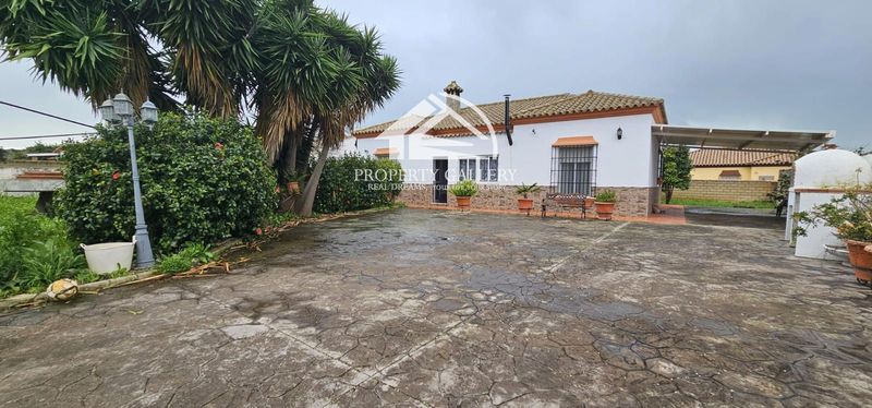 Chalet Independiente en venta Chiclana de la Frontera, Cádiz. Ref: 1604. Property Gallery  