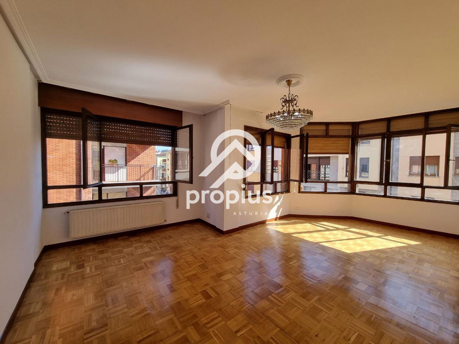 Piso en venta Parres, Asturias. Ref: 1811. PROPIUS