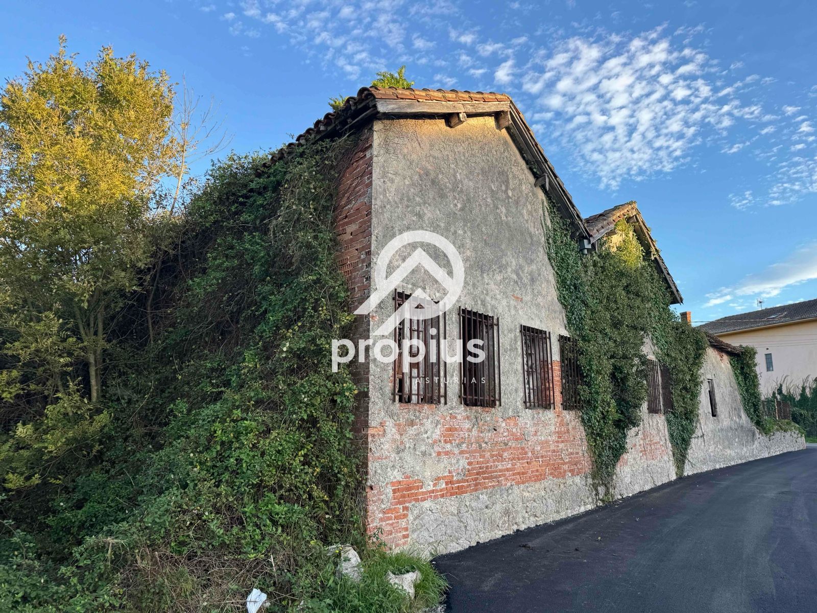 Chalet Independiente en venta Llanes, Asturias. Ref: 1830. PROPIUS