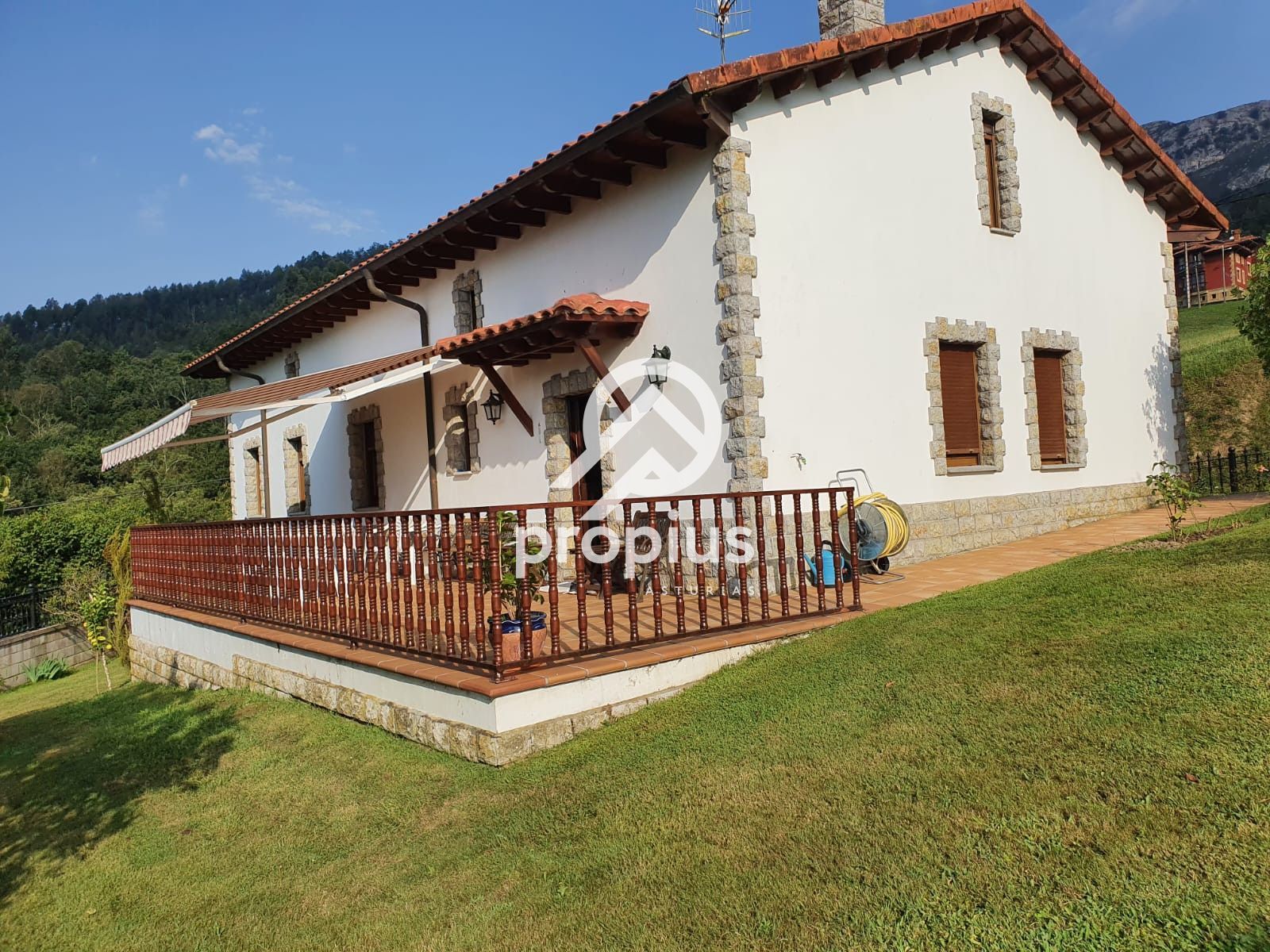 Chalet Independiente en venta Llanes, Asturias. Ref: 1846. PROPIUS