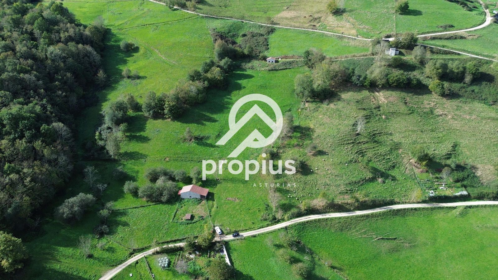 Parcela en venta Arenas de Cabrales, Asturias. Ref: 1852. PROPIUS