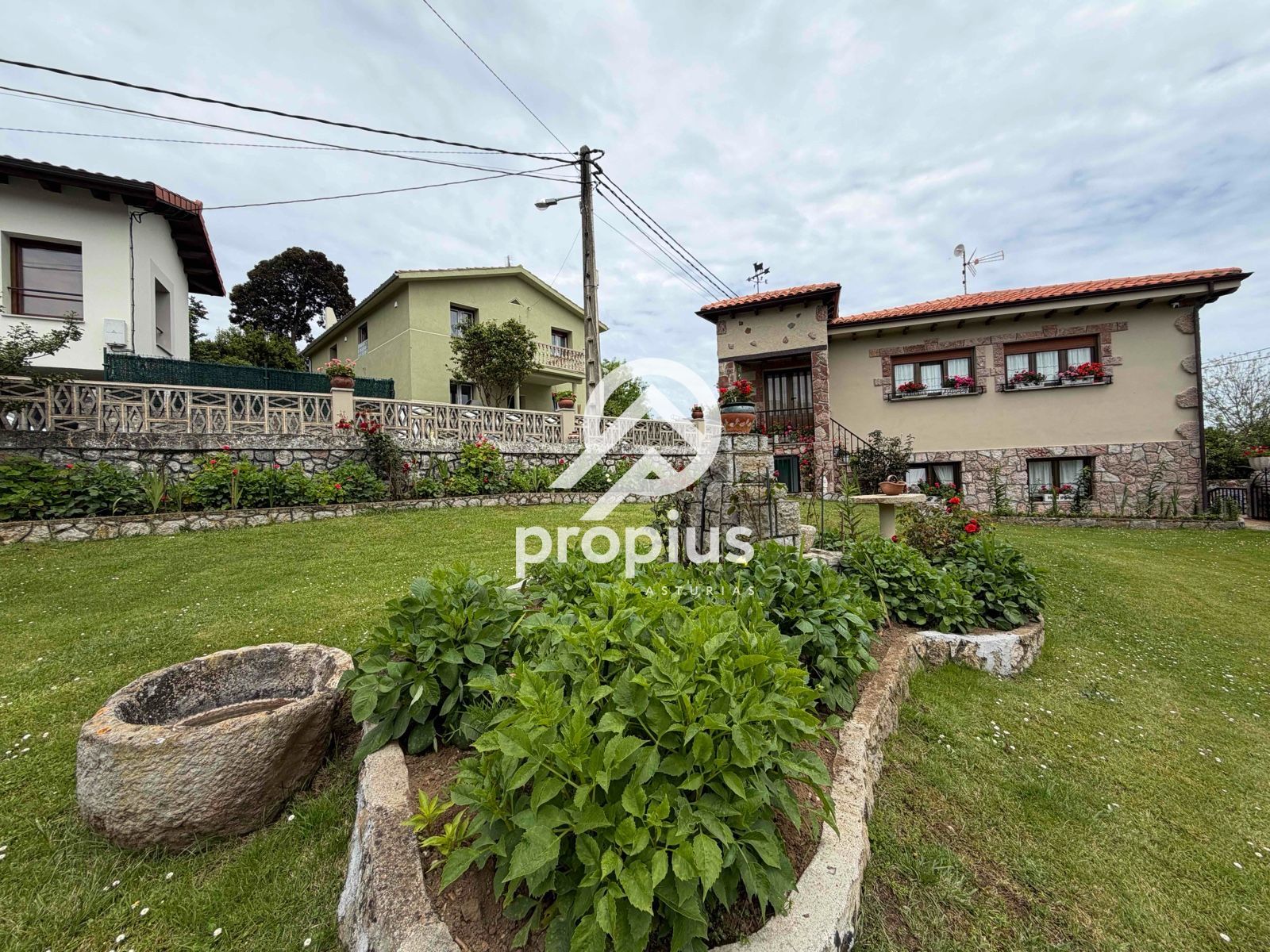 Chalet Independiente en venta Llanes, Asturias. Ref: 1911. PROPIUS