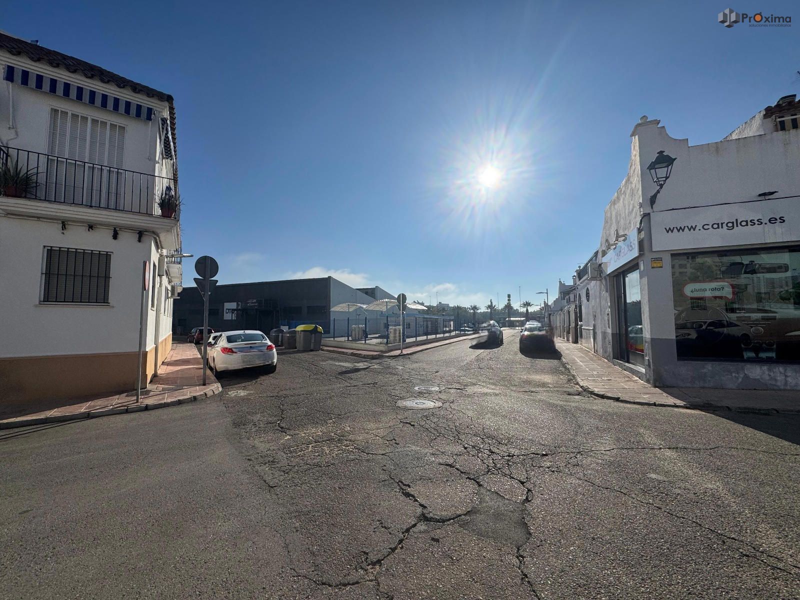 Garaje en venta Ecija, Sevilla. Ref: 8813. PRÓXIMA Soluciones Inmobiliarias