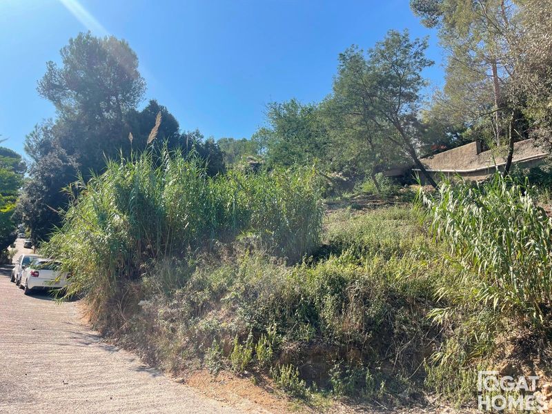 участок на продажу Sant Cugat del Vallès, Barcelona. Ref: 1243. QGAT HOMES