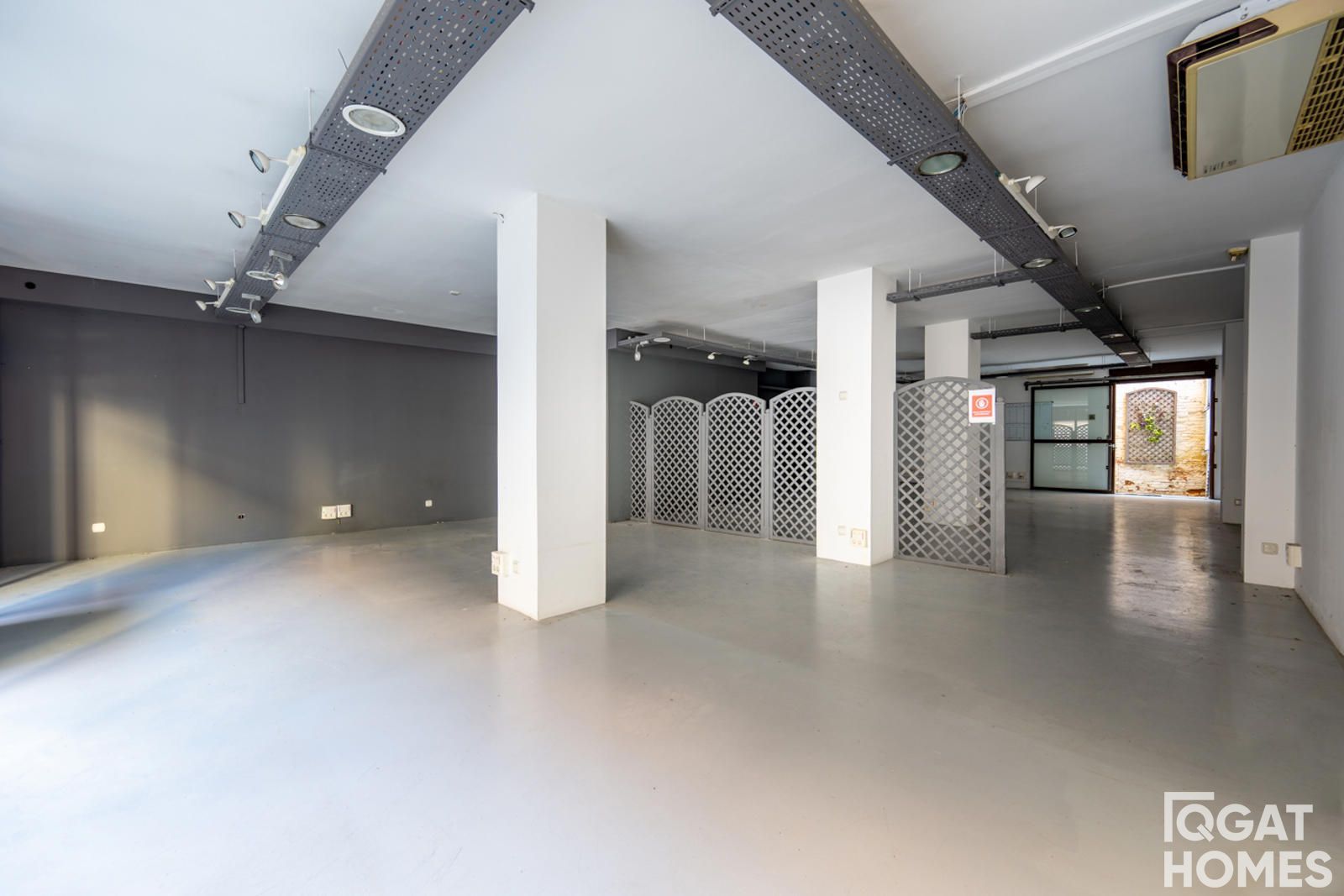 Geschäftsraum zu vermieten Sant Cugat del Vallès, Barcelona. Ref: 1625. QGAT HOMES