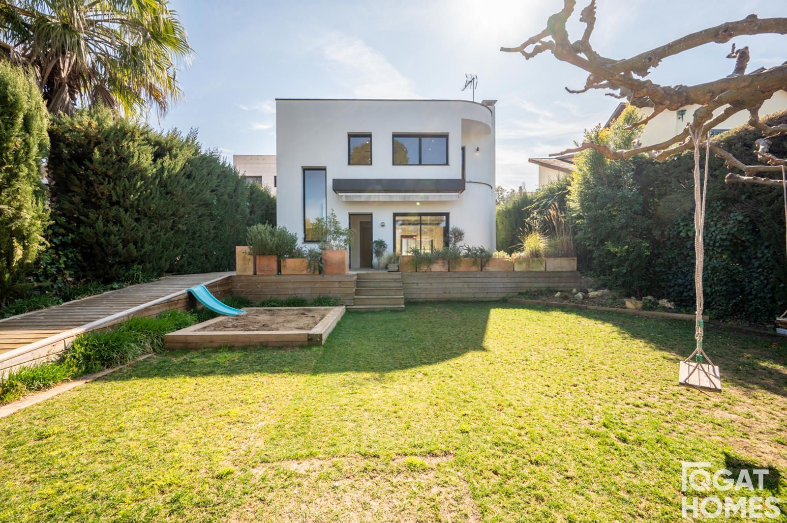 Xalet Independent en venda Sant Cugat del Vallès, Barcelona. Ref: 1665. QGAT HOMES