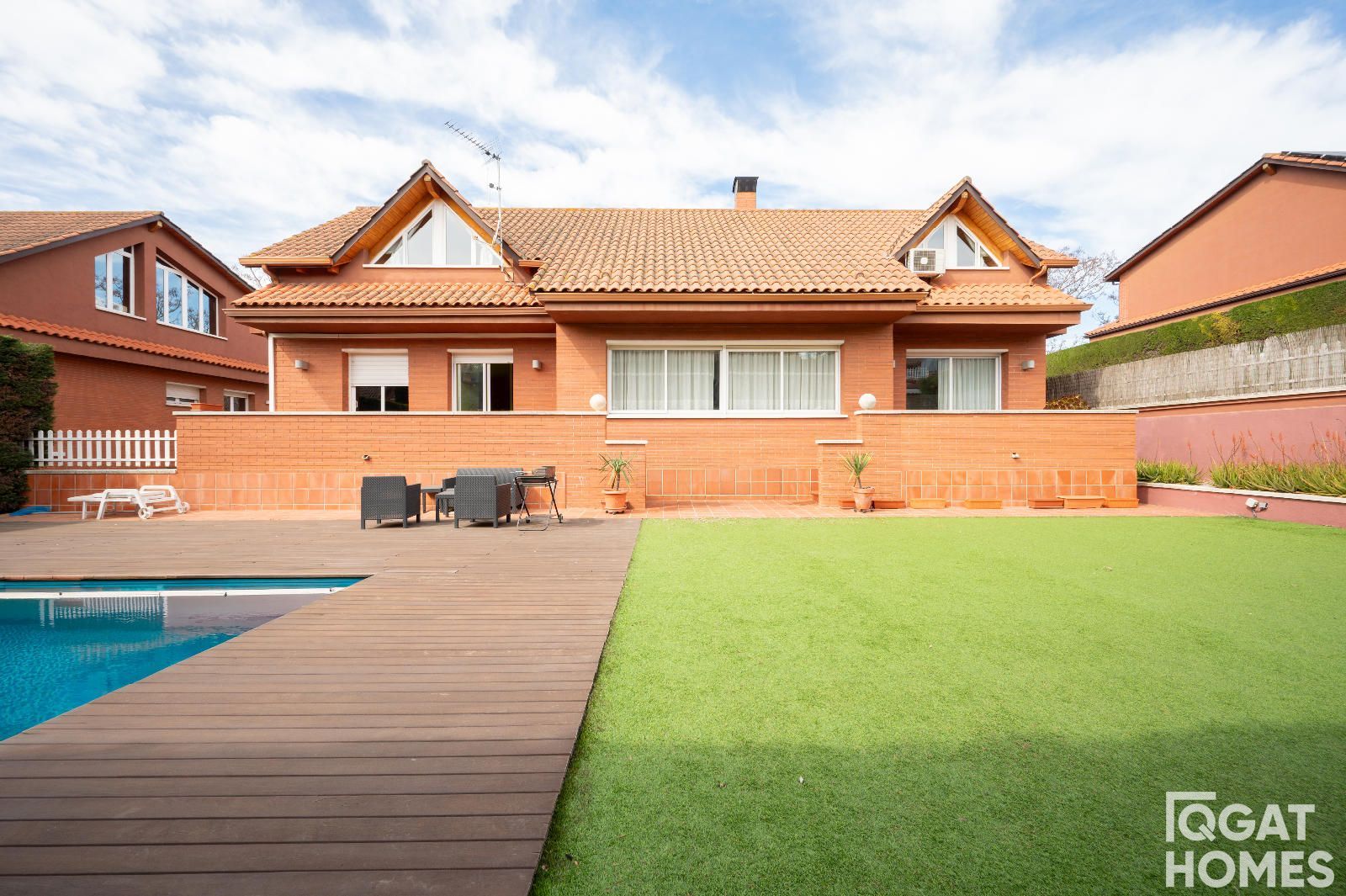 Chalet Independiente en venta Sant Cugat del Vallès, Barcelona. Ref: 1684. QGAT HOMES