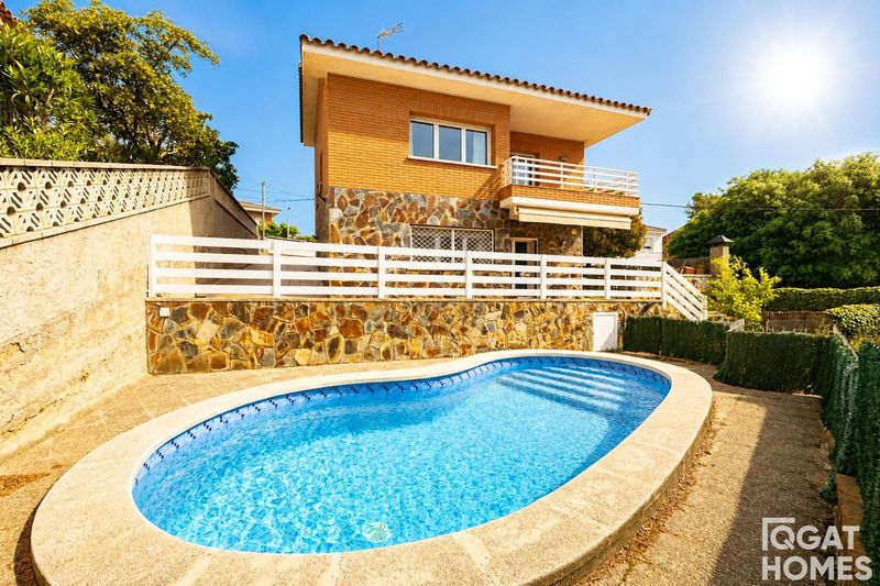 отдельная вилла на продажу Sant Cugat del Vallès, Barcelona. Ref: 1718. QGAT HOMES