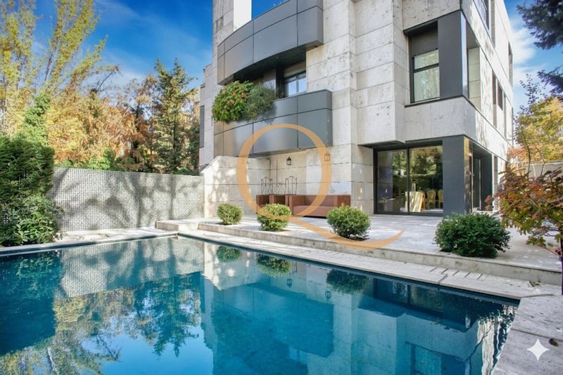 Townhouse for rent Madrid. Ref: 1023. QUARTIERS