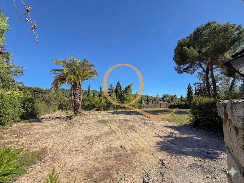 Parcela en venta Madrid. Ref: 1082. QUARTIERS