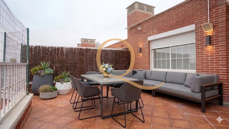 Ático en alquiler Madrid. Ref: 1501. QUARTIERS