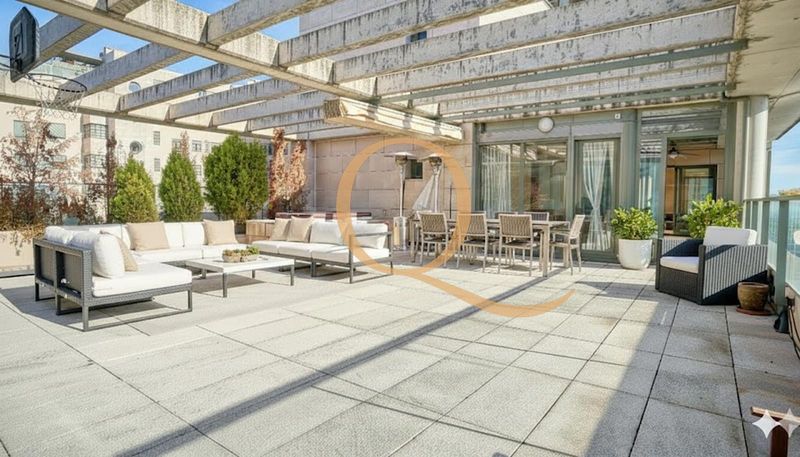  Apartment with terrace for sale Madrid. Ref: 2563. QUARTIERS