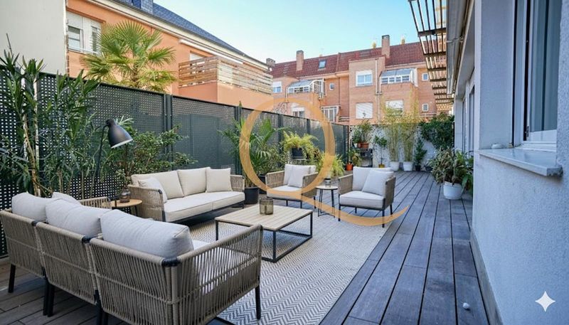 Rez-de-chaussée avec terrasse/jardin  à louer Madrid. Ref: 2577. QUARTIERS