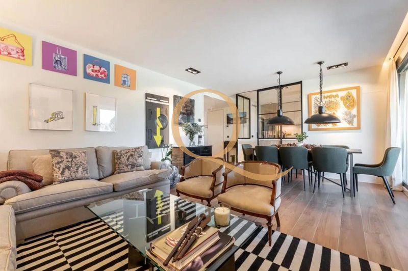  Appartement avec terrasse en vente Madrid. Ref: 2614. QUARTIERS