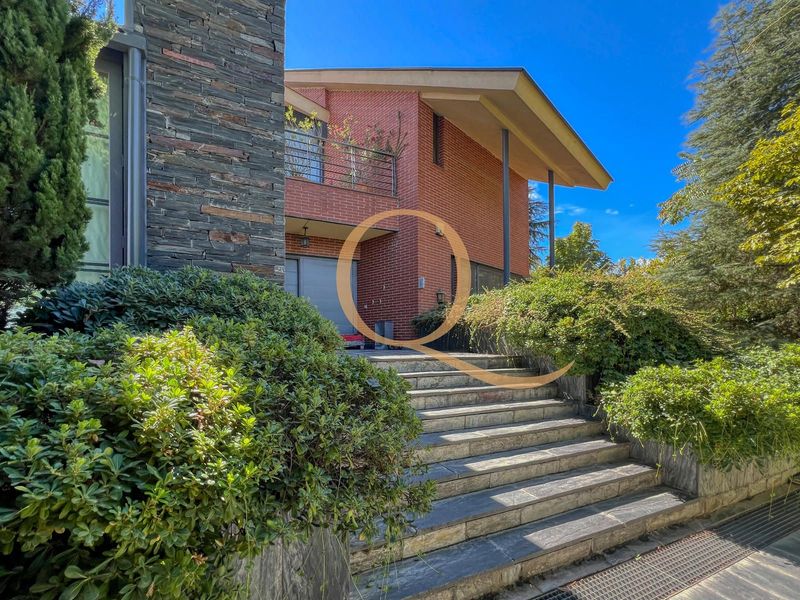 Detached Villa for sale Madrid. Ref: 2700. QUARTIERS