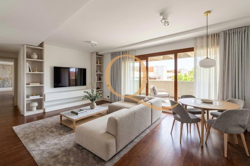  Apartment with terrace for sale Madrid. Ref: 2703. QUARTIERS