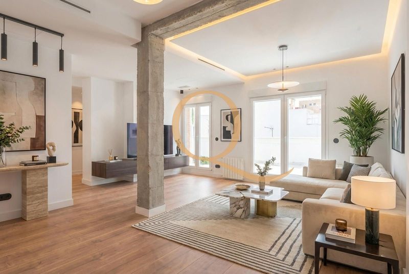Penthouse for sale Madrid. Ref: 2704. QUARTIERS