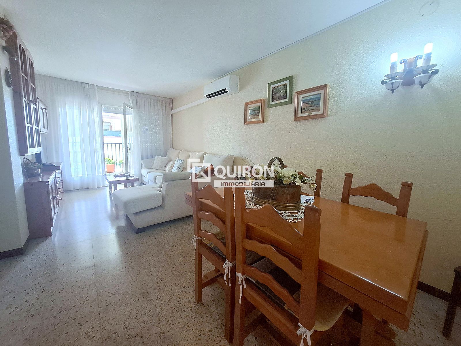 Piso de 3 dormitorios con terraza y piscina cerca del mar en Segur de Calafell - Foto 9