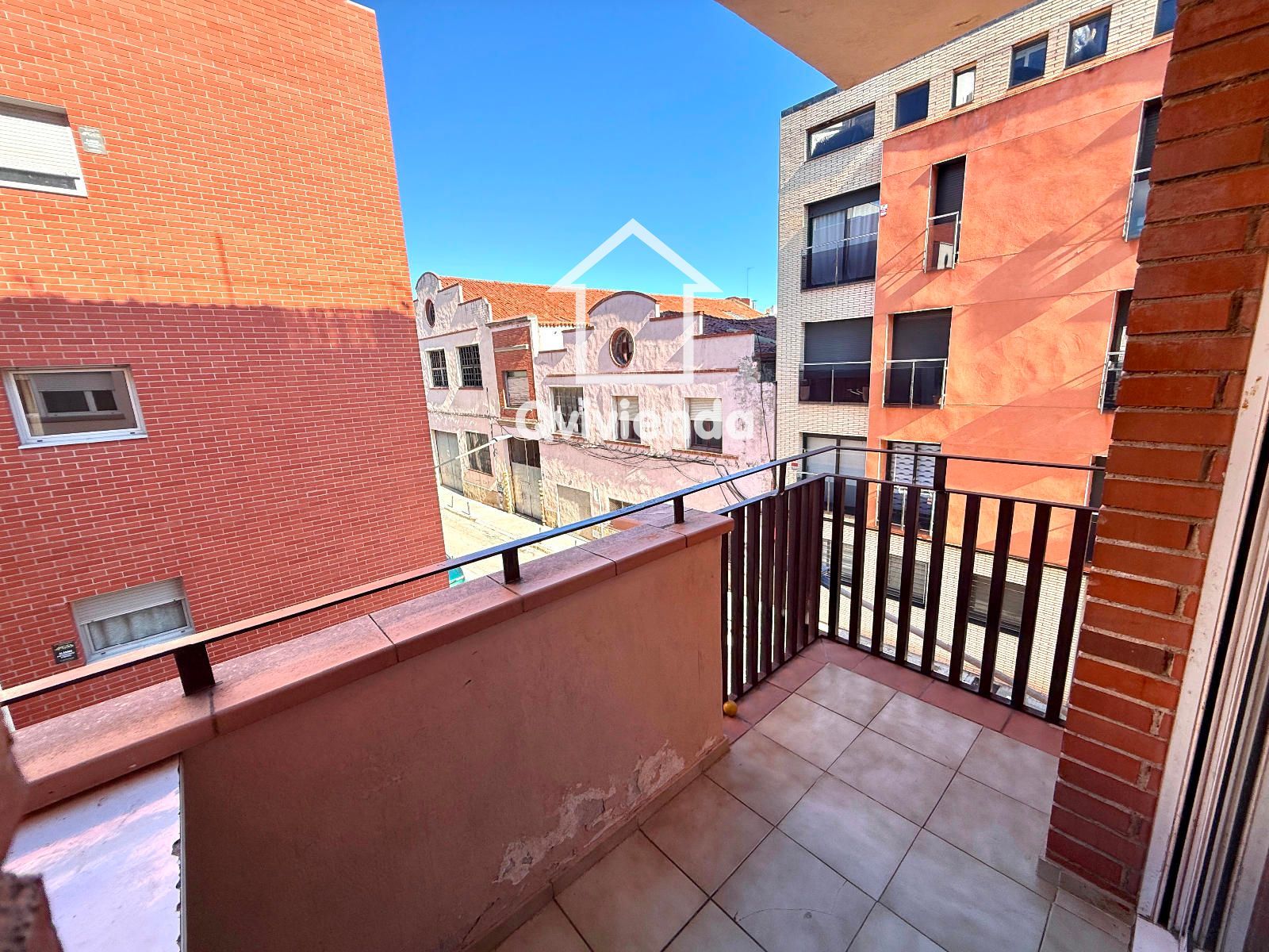 Piso en venta Terrassa, Barcelona. Ref: 15250. 