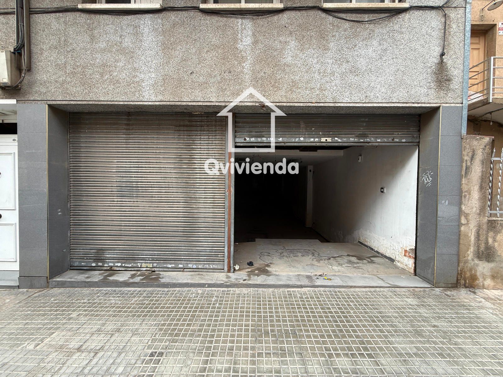 Local Comercial en venta Montcada I Reixac, Barcelona. Ref: 15437. 