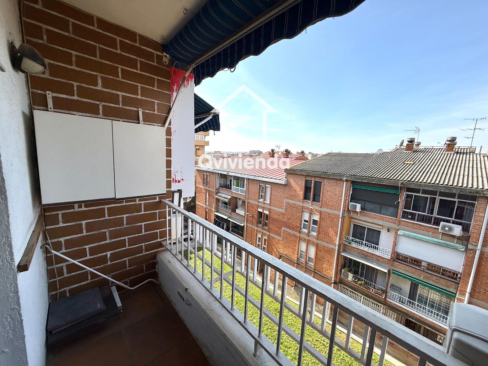 Piso en venta Sabadell, Barcelona. Ref: 15460. 