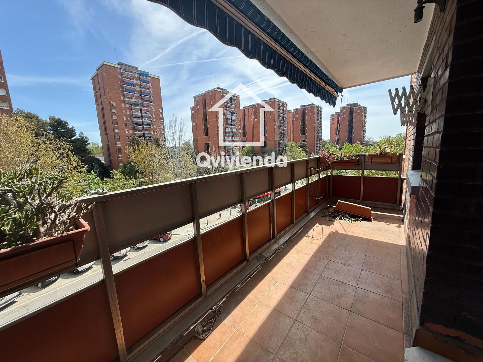 Piso en venta Terrassa, Barcelona. Ref: 15512. 