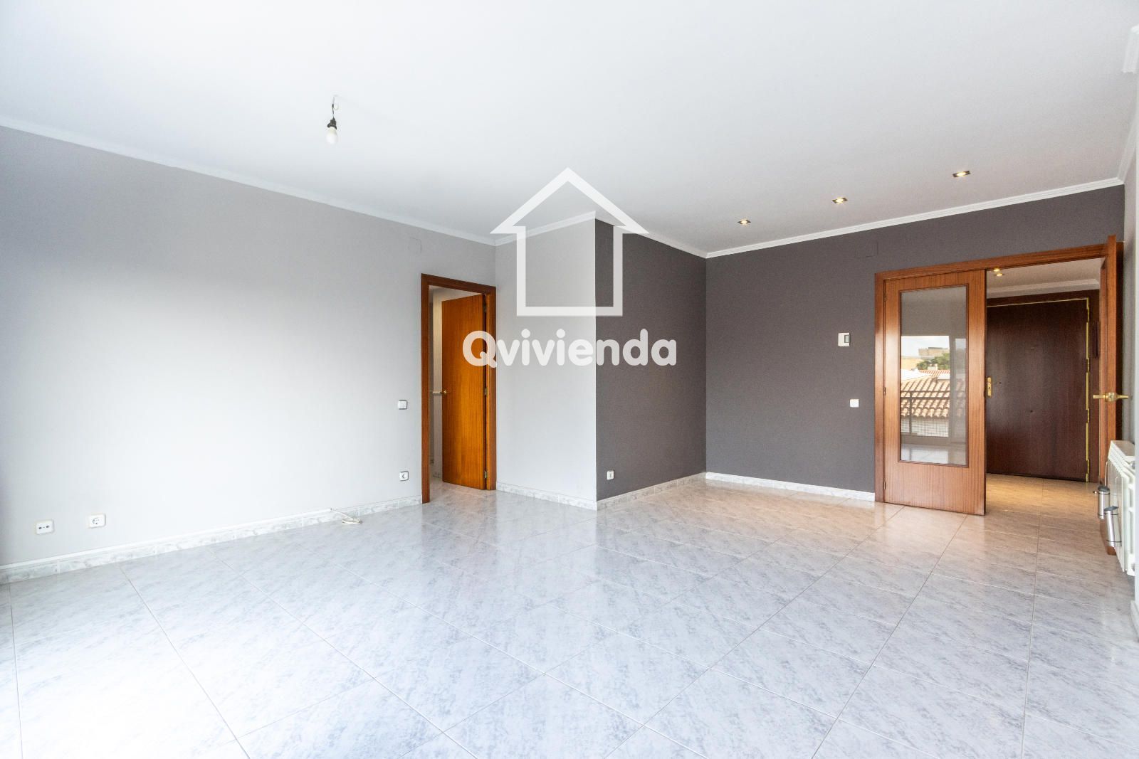 🏡 Amplio piso de 4  habitaciones en Parets del Vallès