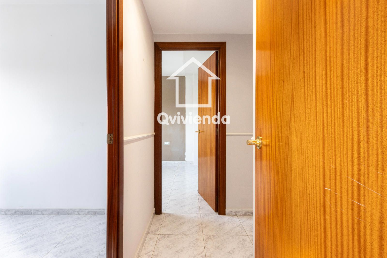🏡 Amplio piso de 4  habitaciones en Parets del Vallès