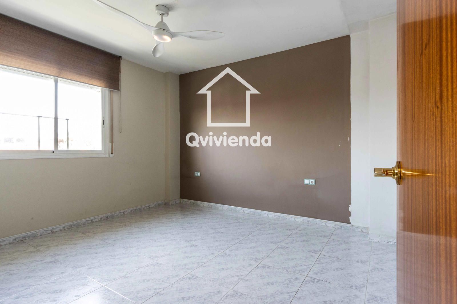 🏡 Amplio piso de 4  habitaciones en Parets del Vallès