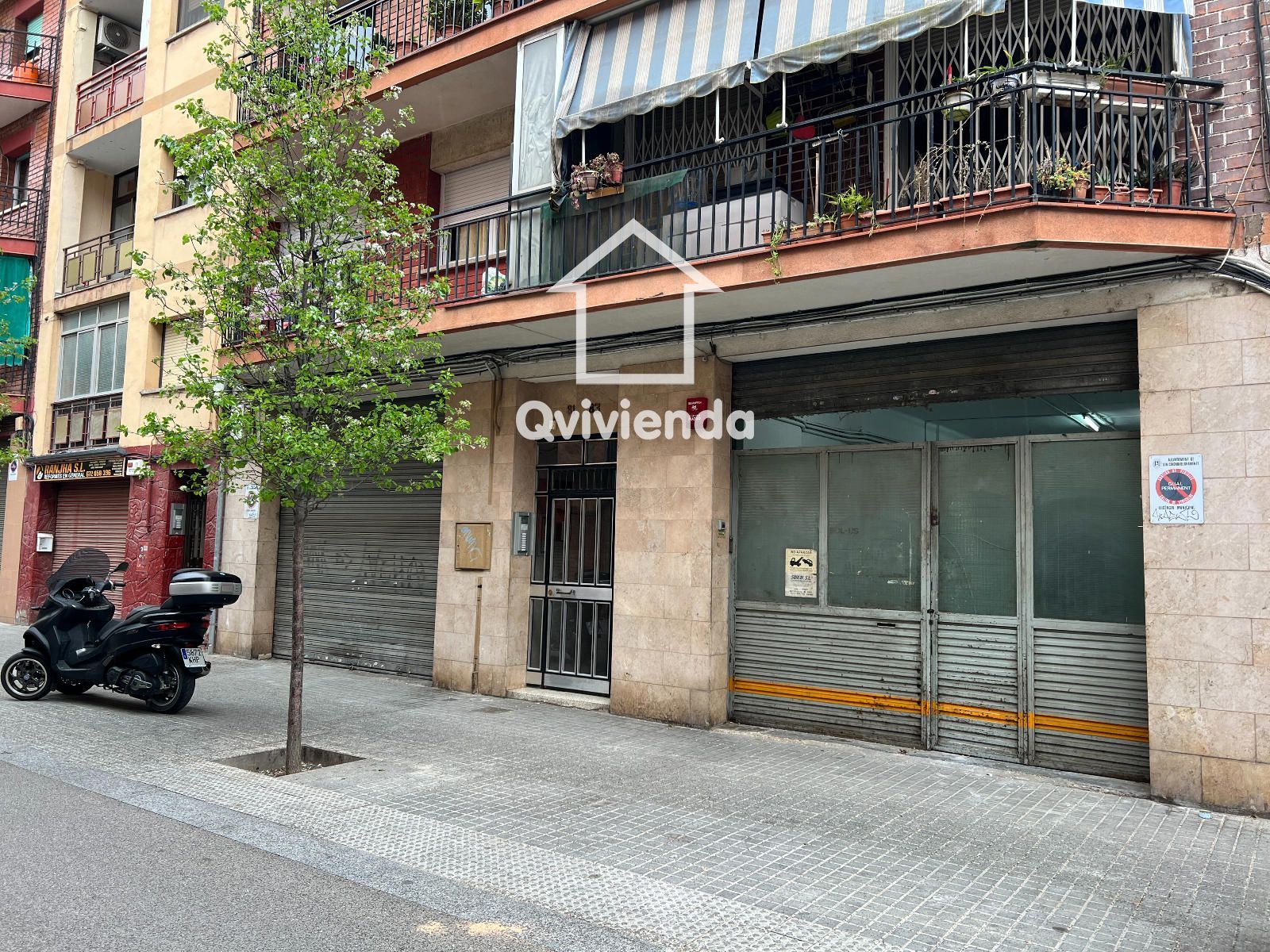 Local Comercial en alquiler Santa Coloma de Gramenet, Barcelona. Ref: 15702. 