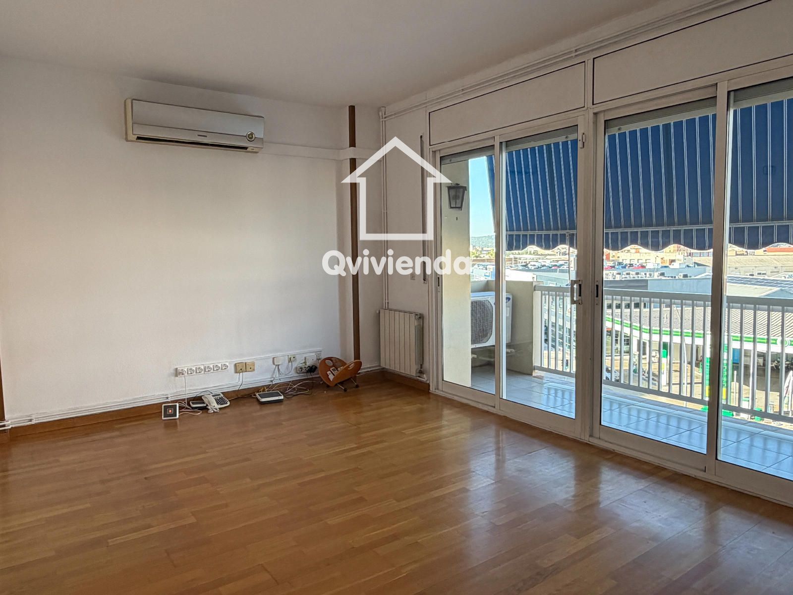 Piso en alquiler en Sabadell – Ronda Ponent, luminoso y con excelentes vistas - Foto 2