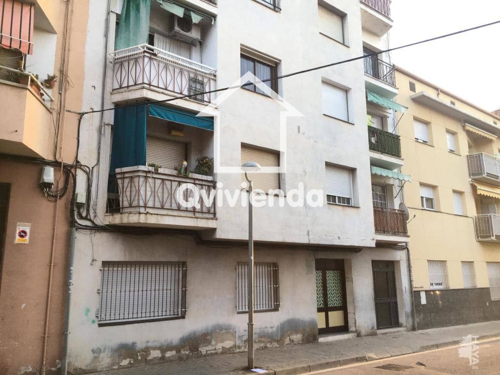 Piso en venta Canovelles, Barcelona. Ref: 2851. 