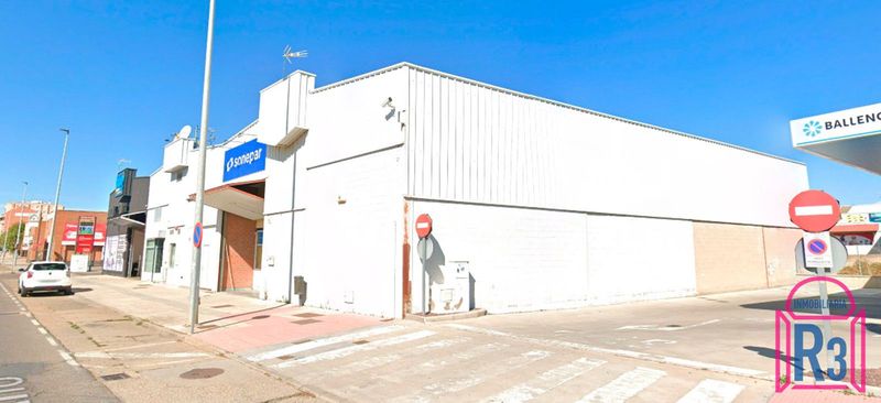 Nave Industrial en alquiler León. Ref: 10273. Inmobiliaria R3