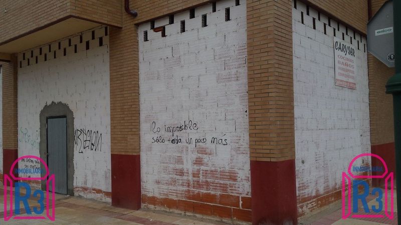 Local Comercial en venta y alquiler León. Ref: 11183. Inmobiliaria R3