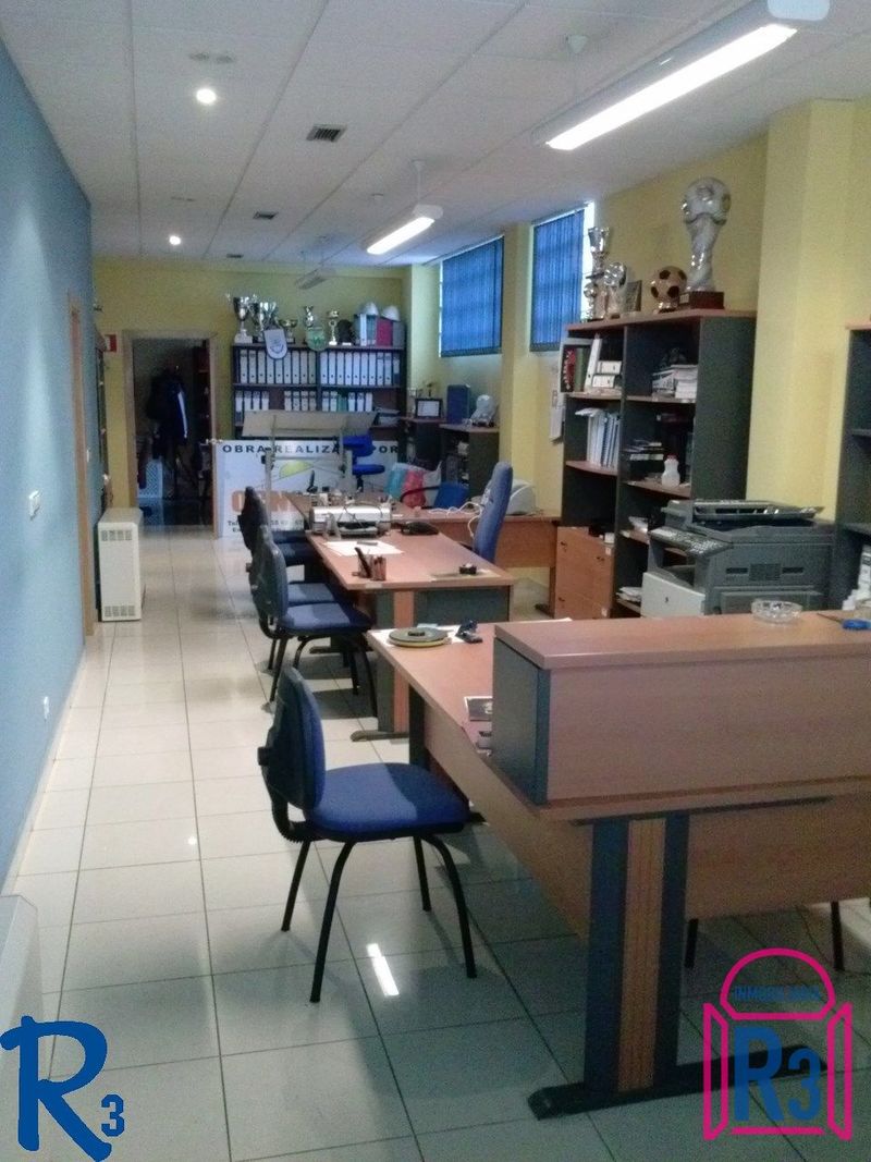 Local Comercial en venta León. Ref: 11518. Inmobiliaria R3